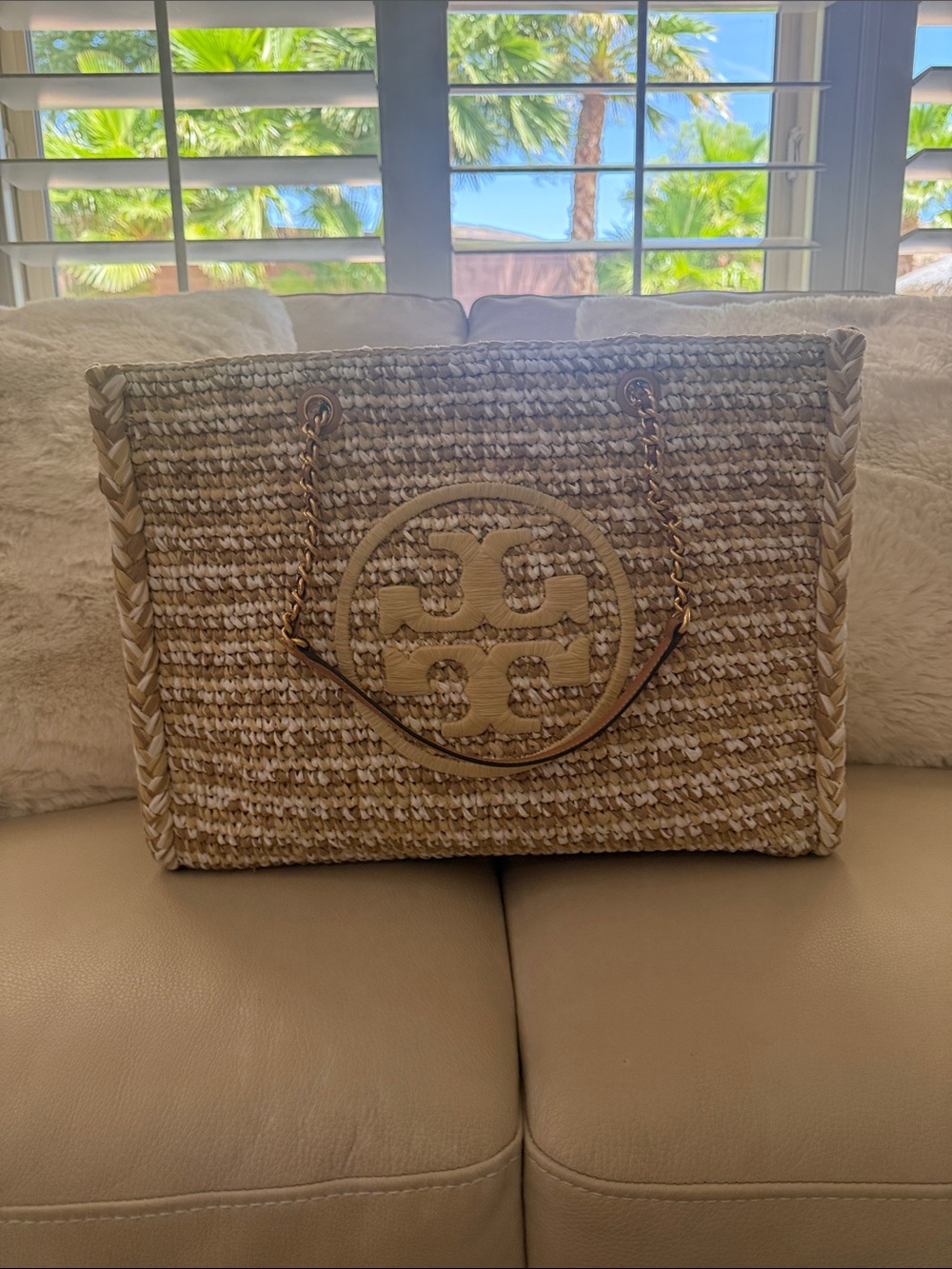 Tory Burch Woven Straw Logo Tote in Natural and Beige